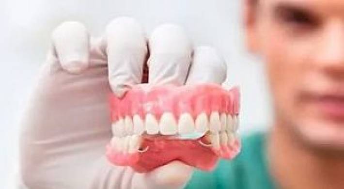 Некачественная стоматологическая помощь – стоматолог причинил вред